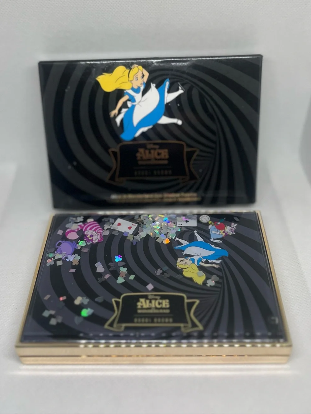 New Bobbi Brown Alice in Wonderland Eyeshadow Palette